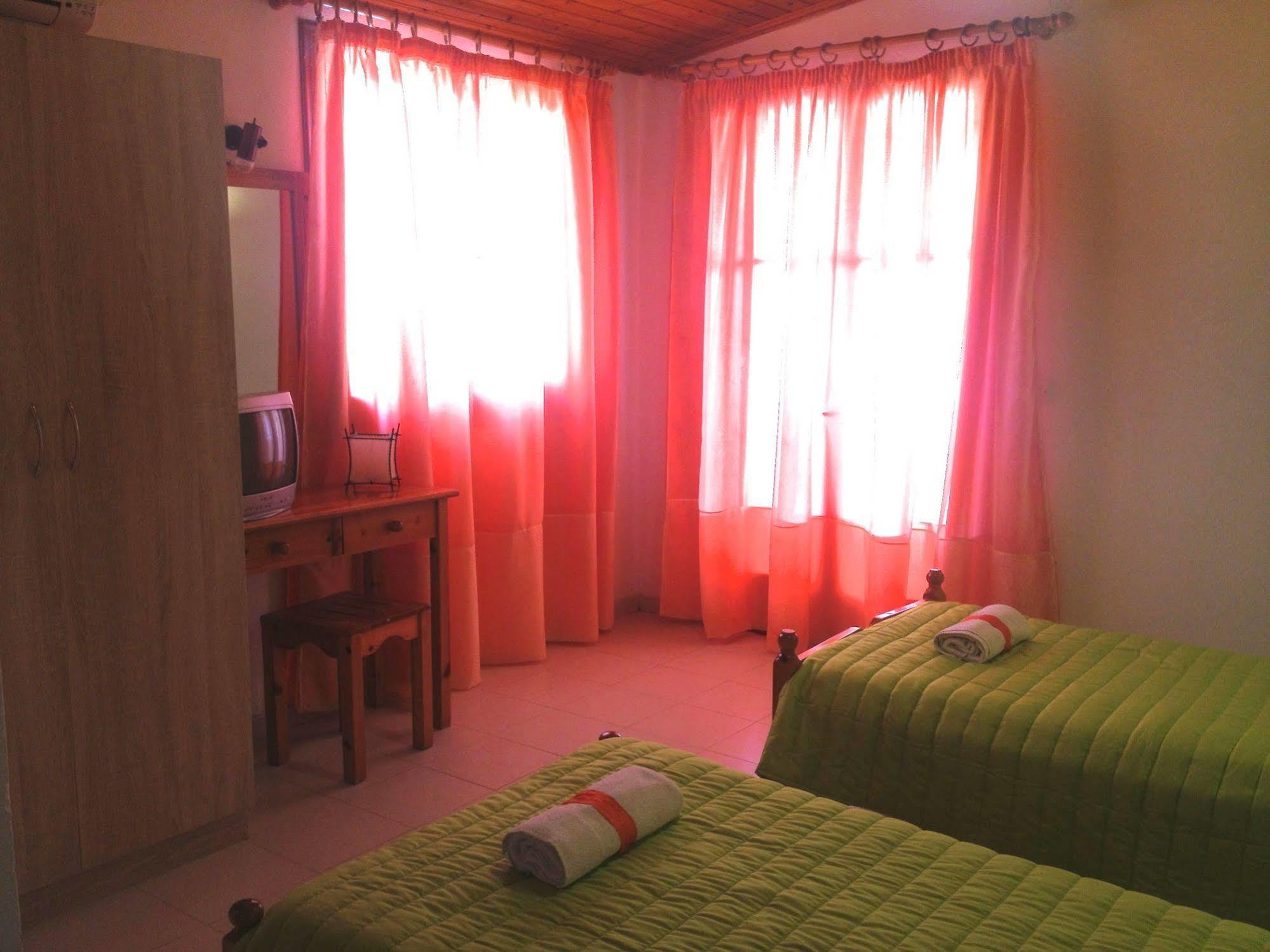 Ionian Breeze Apartments Kavos Ngoại thất bức ảnh
